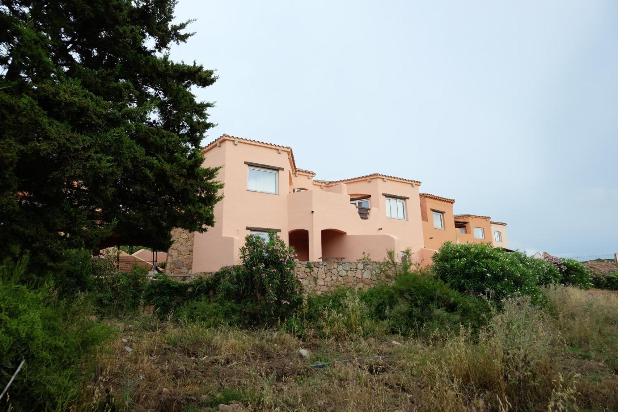Calarossa Sardinia Apartments Isola Rossa Extérieur photo