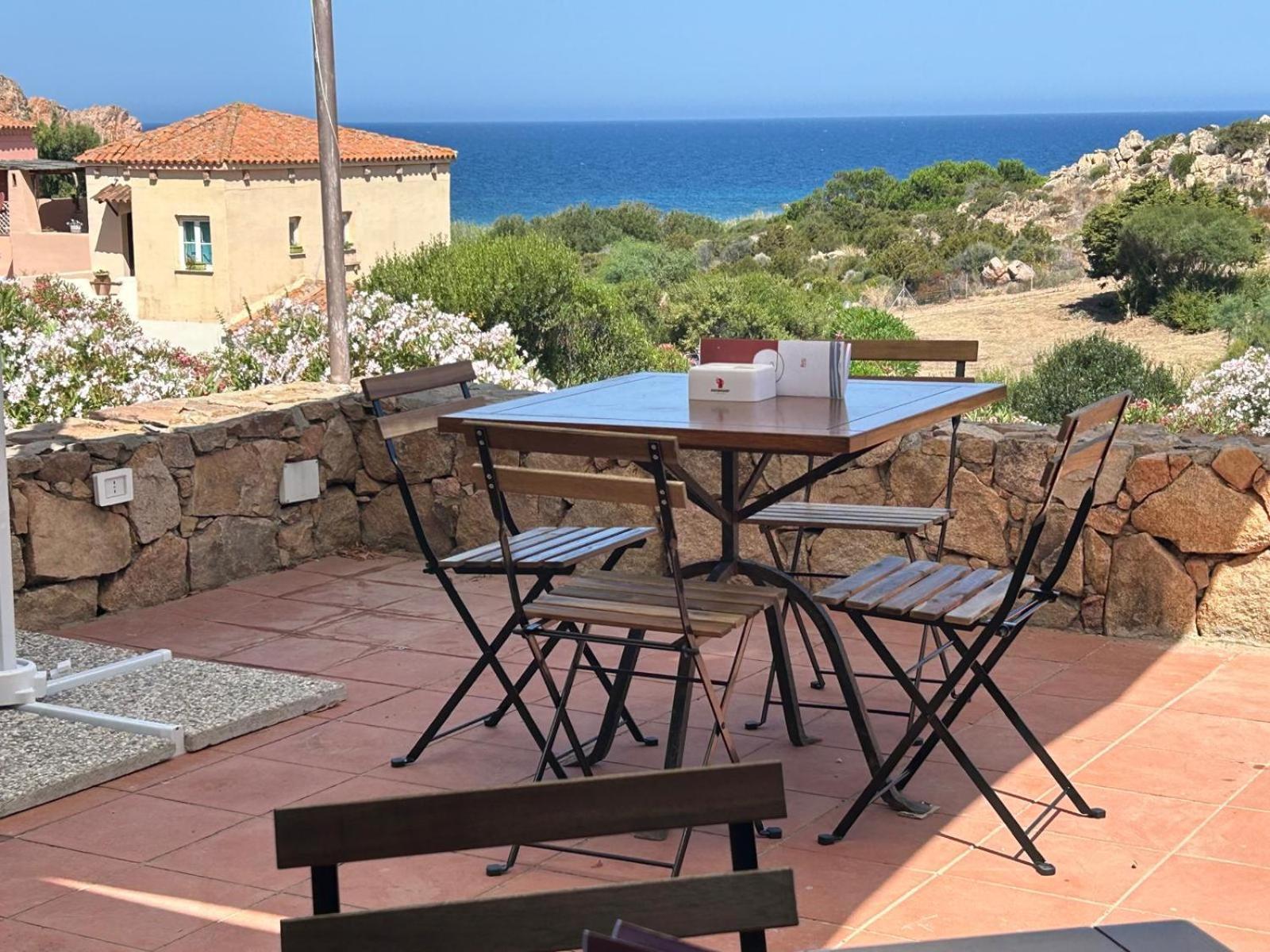 Calarossa Sardinia Apartments Isola Rossa Extérieur photo